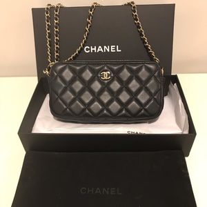 Chanel WOC